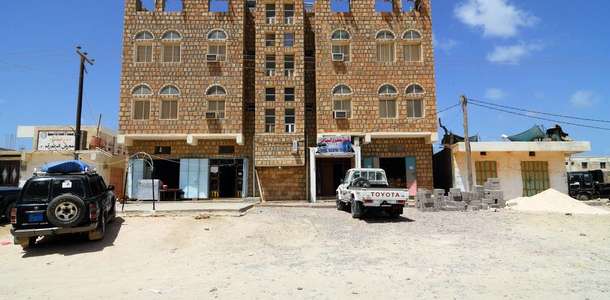 Burj Alsalam Oteli’nden şehir manzarasını seyredin