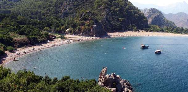 Mavi tura çıkın ve civardaki koylarda yüzün  