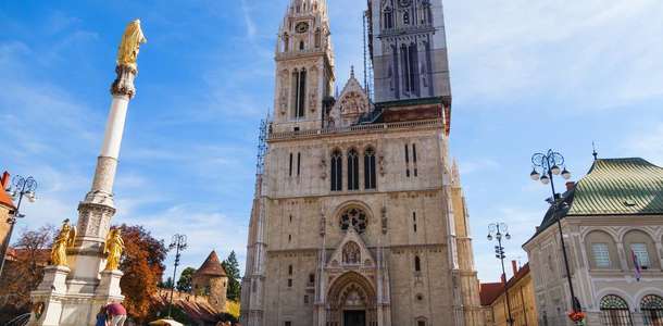 Zagreb Katedrali ile tarihin yansımasına şahit olun