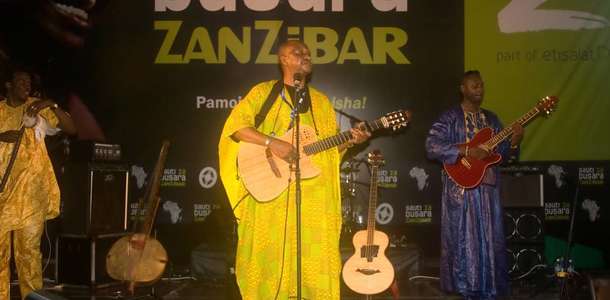 Zanzibar festivallerinde eğlenceye ortak olun  