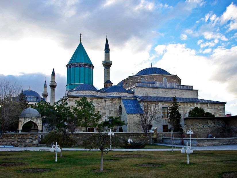 8-Mevlana Türbesi